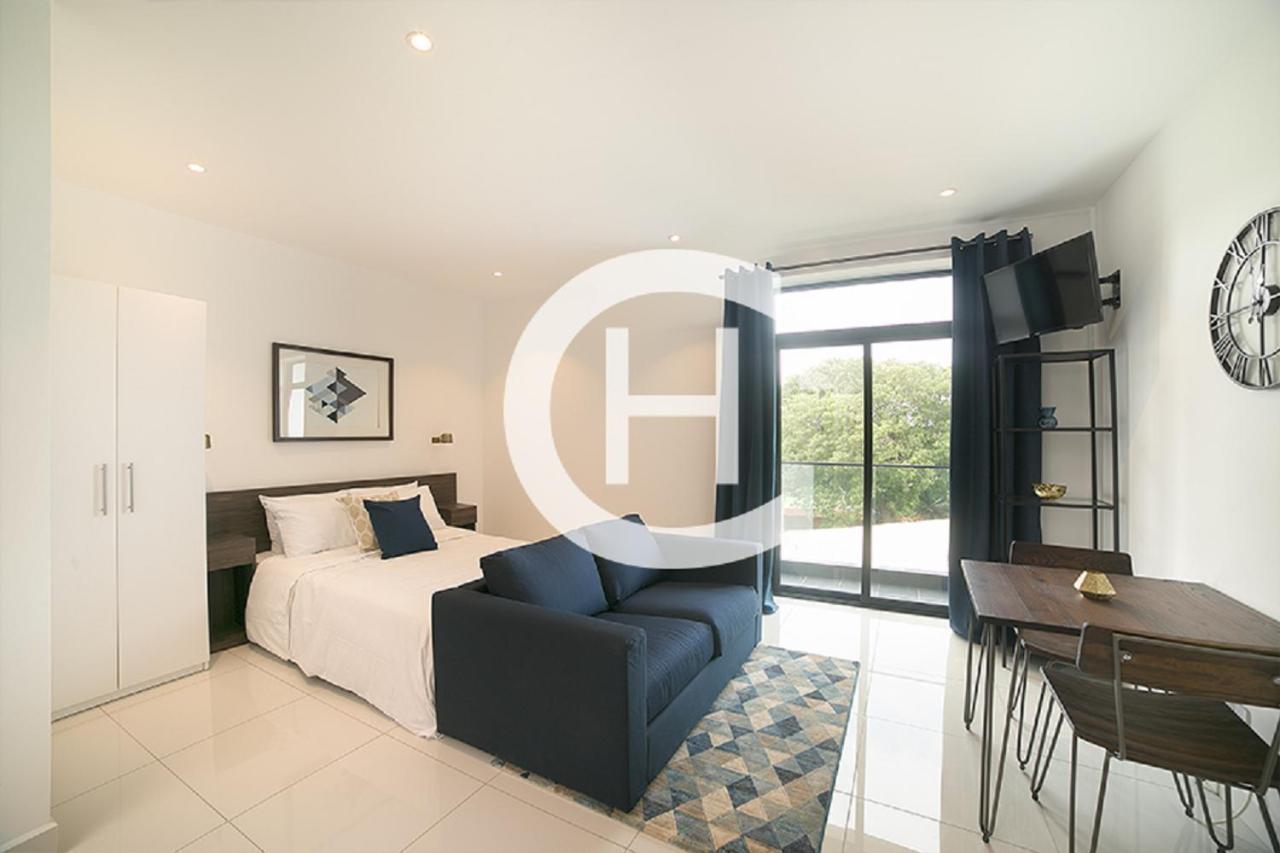 Embassy Gardens By Clifton Homes Accra Esterno foto