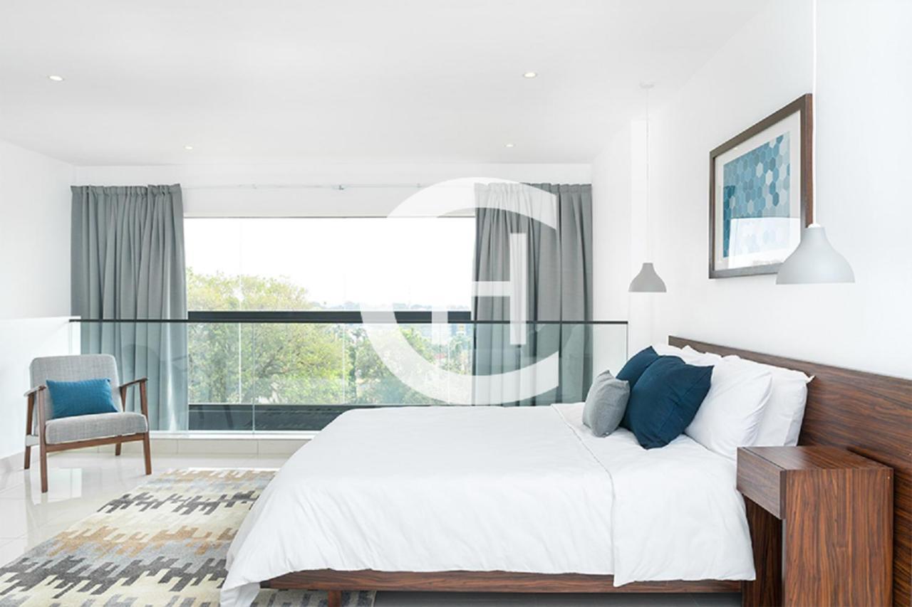 Embassy Gardens By Clifton Homes Accra Esterno foto